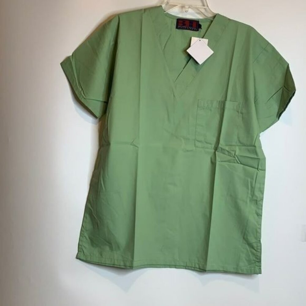 NWT Beverly Hills Uniforms Scrubs Top Small S